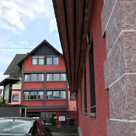 Gemuendener Hof 2*