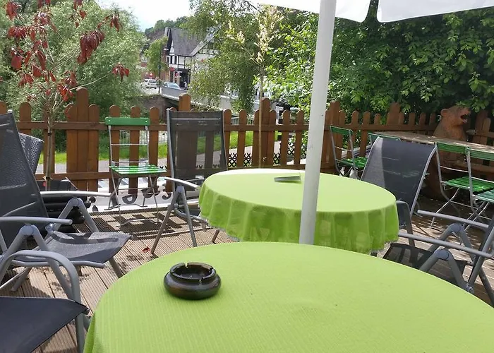 Hotel Gemuendener Hof 2*