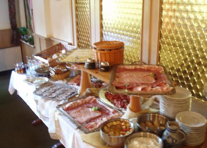 Gemuendener Hof Hotel 2*